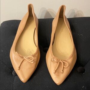 Talbots Women's Camel/Tan Pointed-Toe Leather Ballet Flats with Bow NWOT